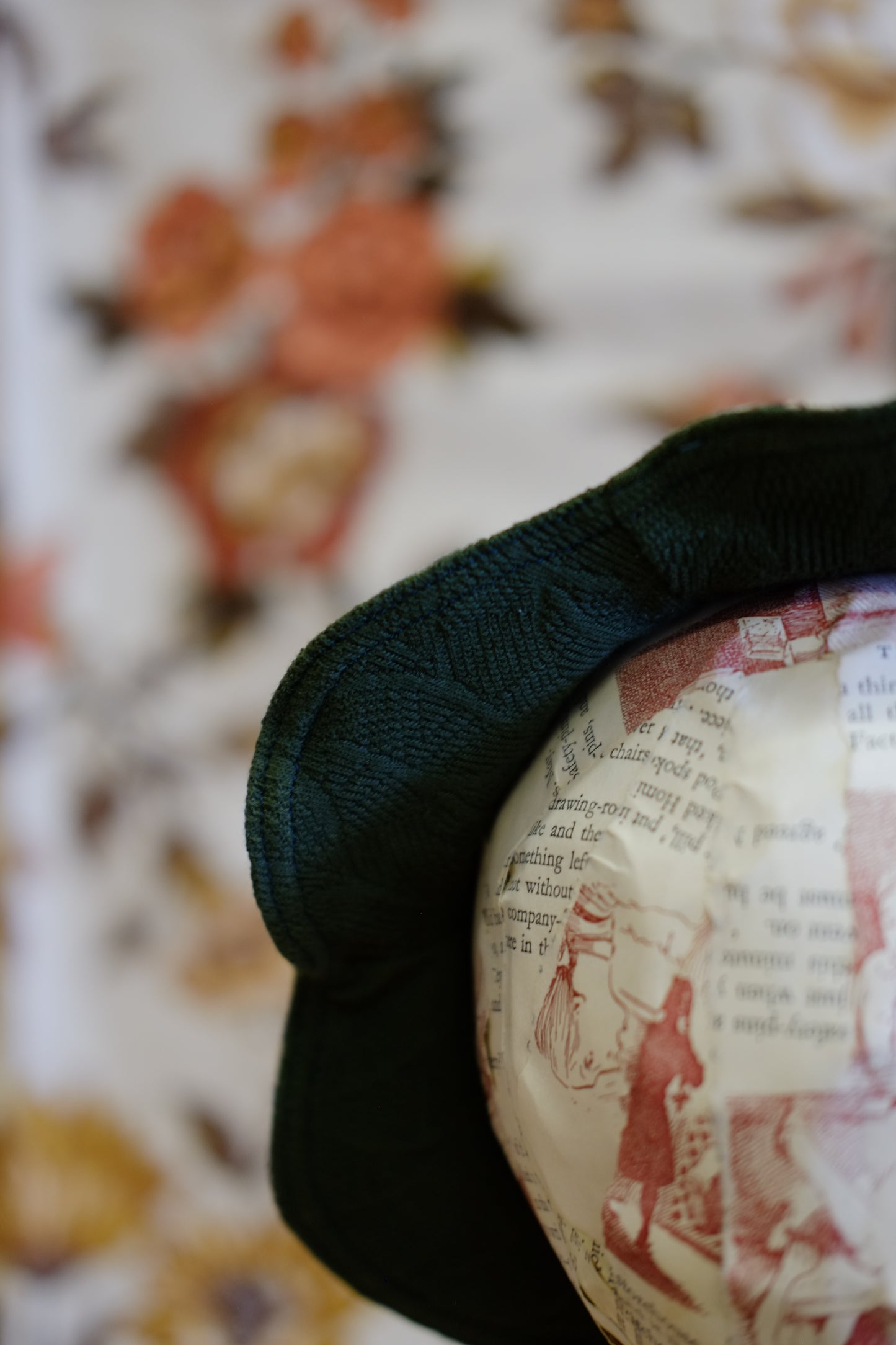 The Little Dutch Garden Hat